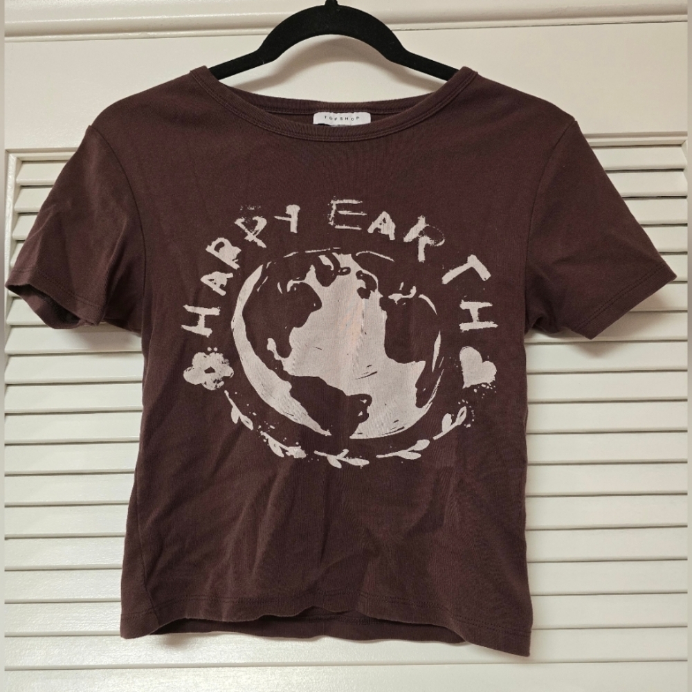 Topshop - Happy Earth 100% Cotton Graphic Short-Sleeve Top